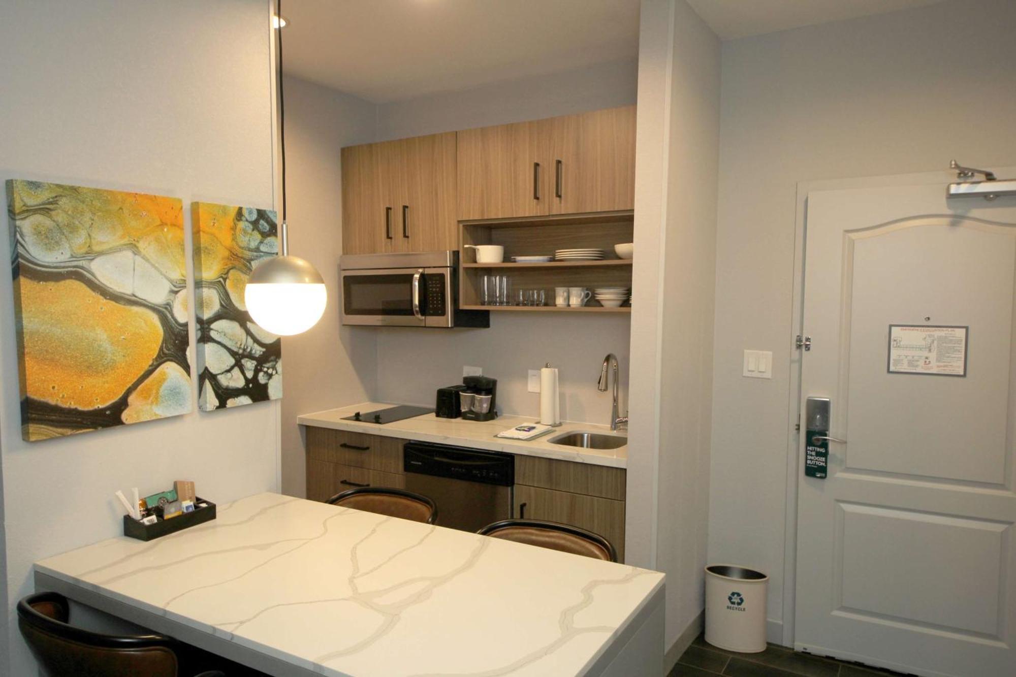 Hotel Homewood 3*