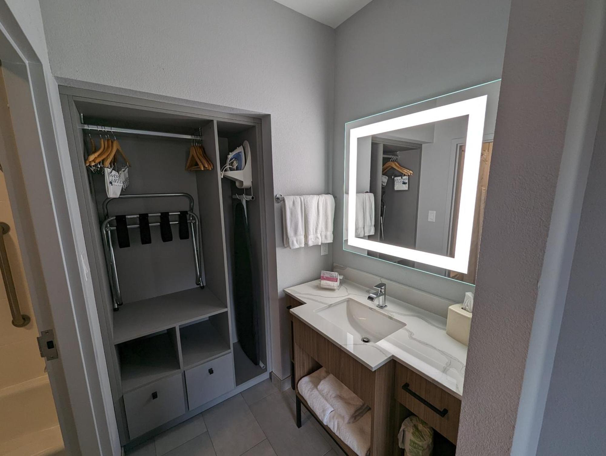 Hotel Homewood 3*